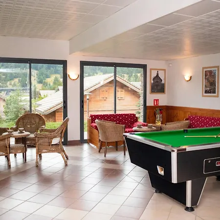 Chalet Duplex 3 Pieces Avec Piscine, Proche Pistes, 6 Pers. - Fr-1-504-459